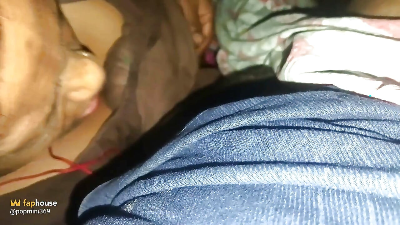 Hot Tamil Village Couple Tight Sex at Night and Creampied Pussy
