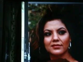 Cumming en un india bhabhi