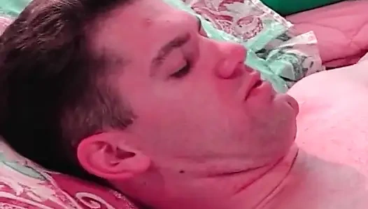 Passionate Pussy Licking and Fingering of a Hot Brunette