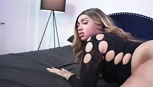 Squirting on a Officer