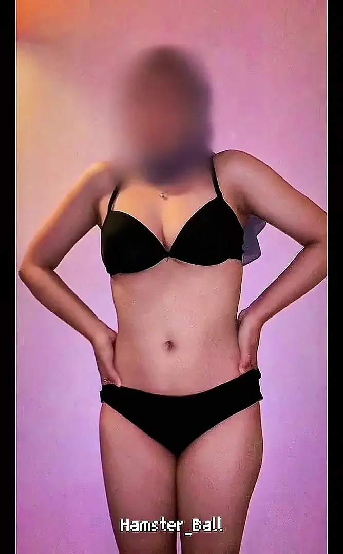 Teaching My Innocent and Religious Stepsister to Have Sex for the First Time