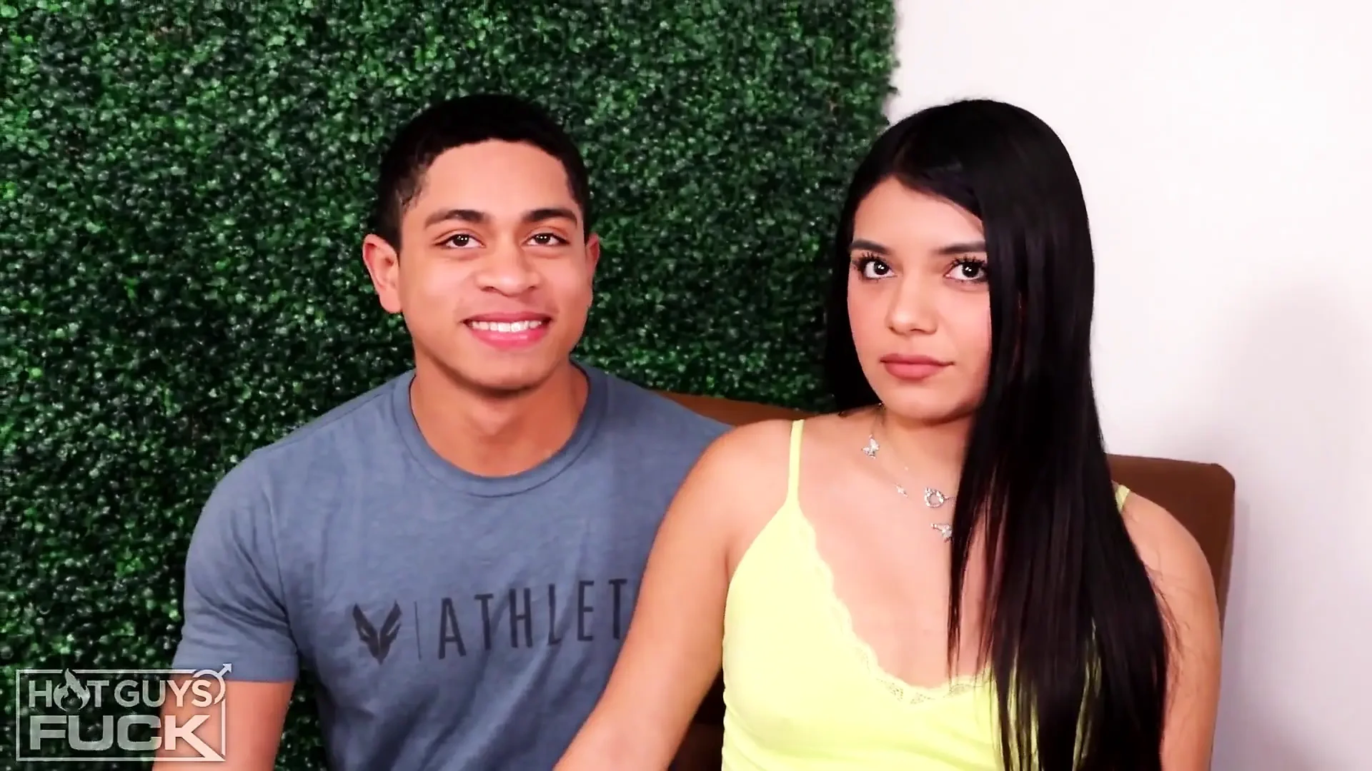 Latina pode ter engravidado neste vídeo! Sexo quente na faculdade!