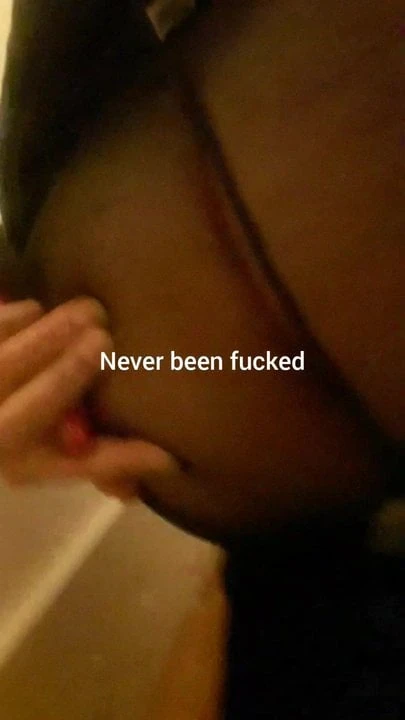 Training my virgin ass