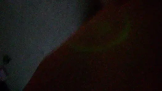 Часть 2 нашего первого секс-видео! Он трахает мою хорошенькую розовую киску большим хуем, и я заставляю его кончить повсюду!