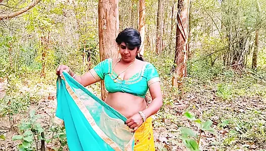 Seks hutan di luar ruangan. Desi bhabi ngentot kontol besar abang laki-laki Husbend di hutan. Telugu Dirty Talks.