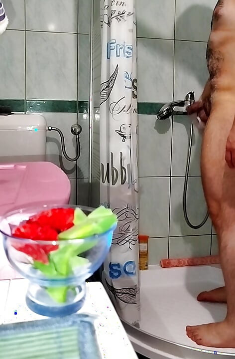 Big Ass Gay showering