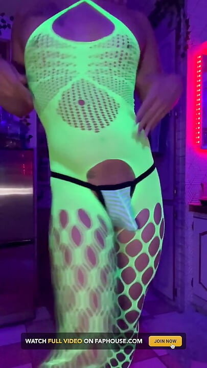 Let's Rave Babycakes