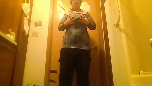 Darf ich diesen tanz haben? Ich trug mein neues kleid