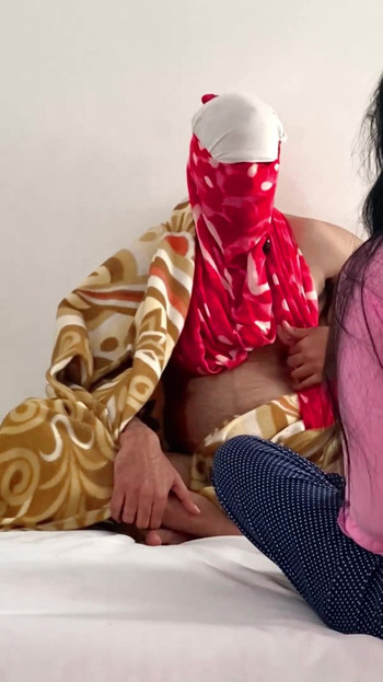 Saas tantrikus baba és meny teljes hindi szex tiszta hangzással | Klip 1