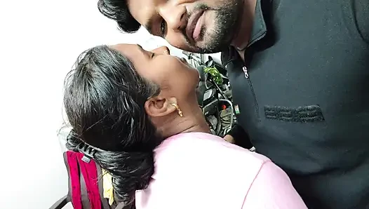 Seks panas saudara tiri & abang tiri besar - seks memek bhabhi tetek besar desi - malam seks gaya doggy.
