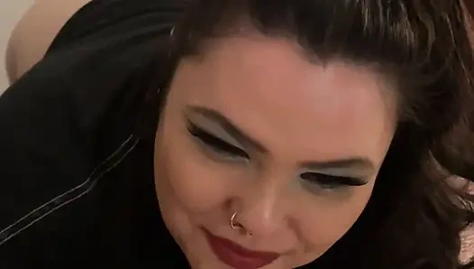 Грязный минет в домашнем видео!