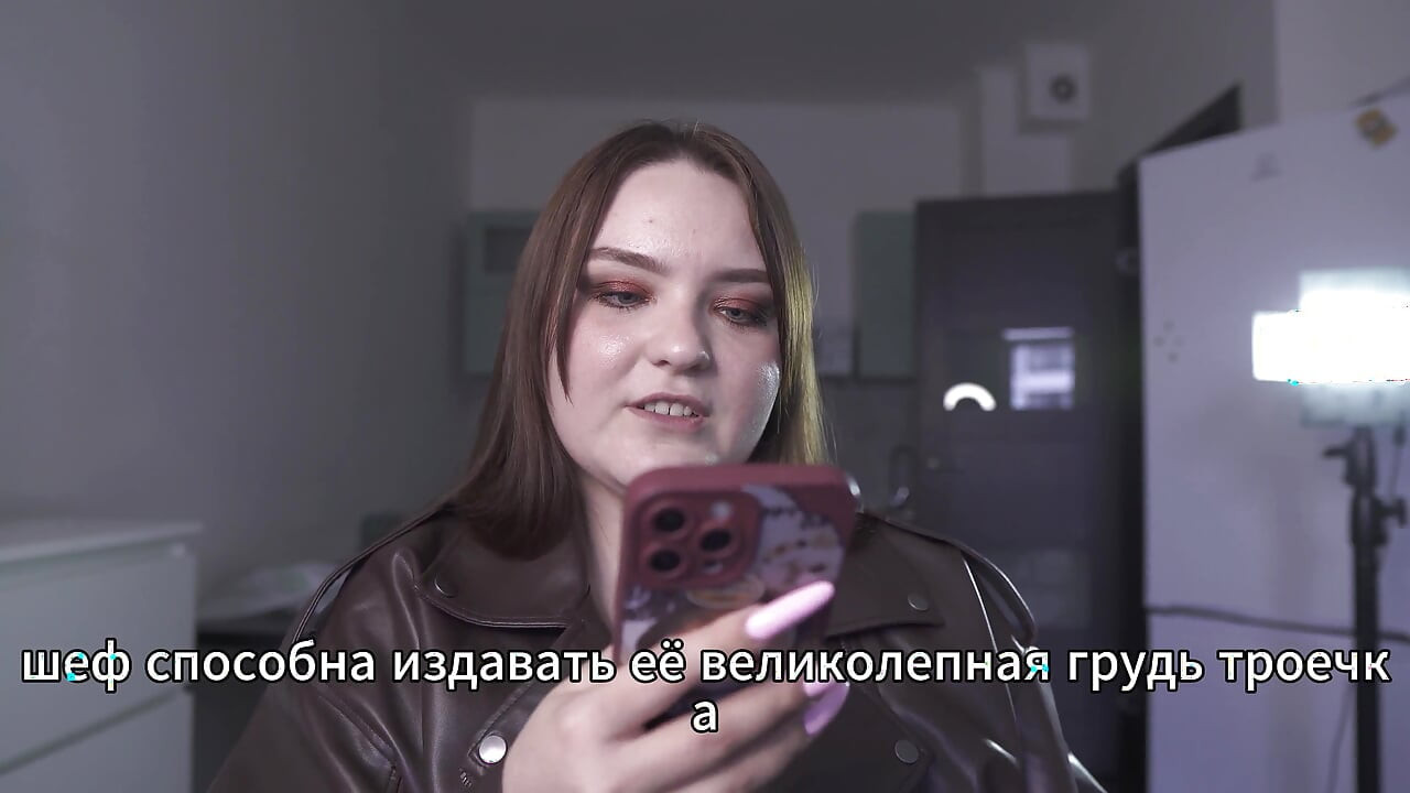 Порно история - Жена лейтенанта с радостью легла под босса (русский, минет, Жесткий секс, Куколд)