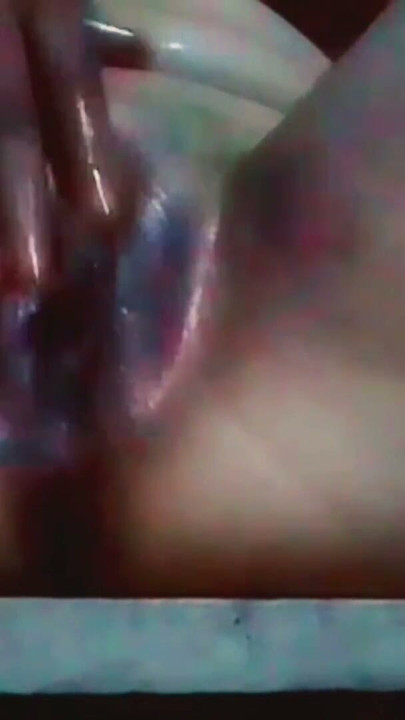 Ateşli kız amına yağla masaj yaptı ve amını sert siktirdi.  İlk kez seks.  Ateşli seksi bir kızın heyecanı.  Ve | Klip 1