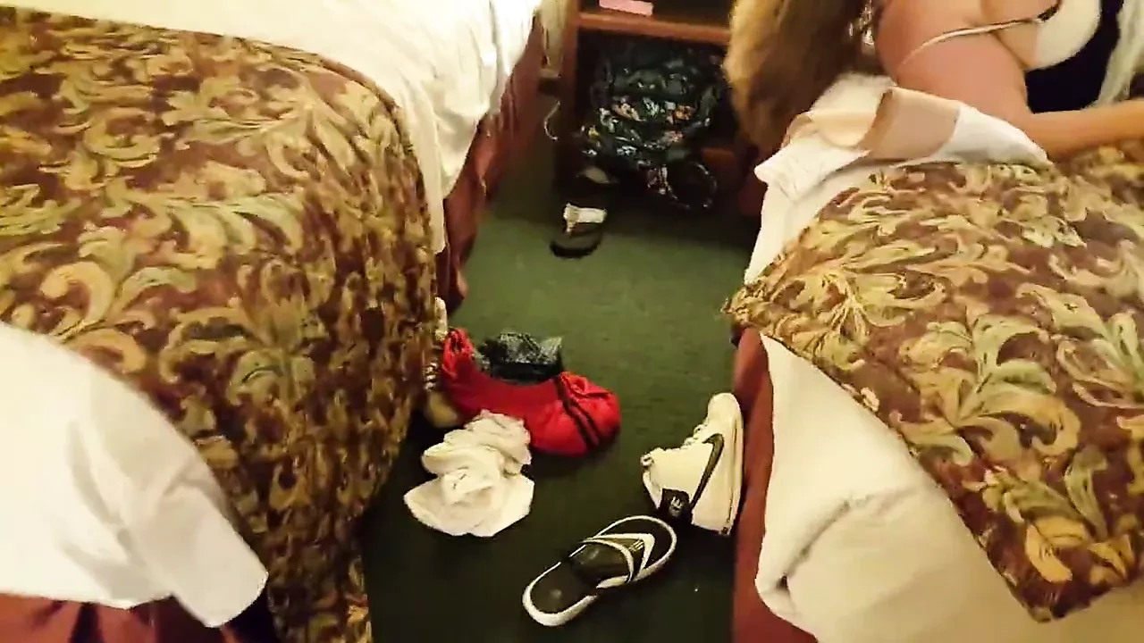 Motelde bbw karısı için çete bang. 2. bölüm