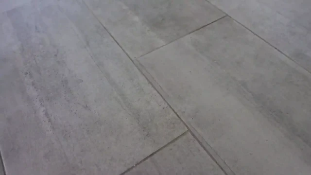 Jerk off to My Floor! Humiliating Rip off JOI