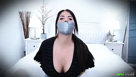 Terri - bakıcının kendi ağzına boşalma