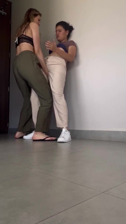 My girlfriend loves to have orgasms in the hotel hallway | Clip 2