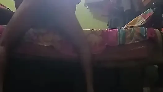 Soniya bhabhi India bersetubuh