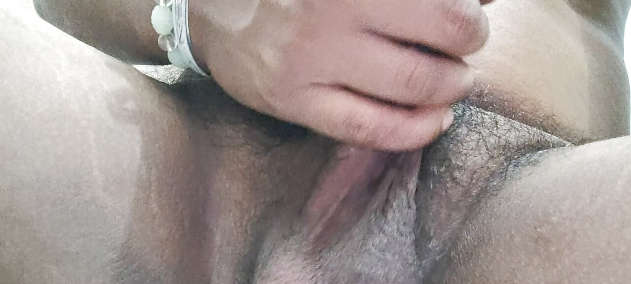 Hand job pyar se karna ji yes please