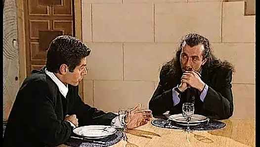 Ateşli Hizmetçi Tutkulu Oral Çılgınlığında Yarak Emiyor