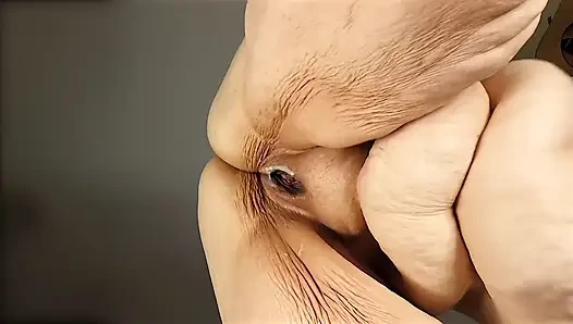 This Woman Really Knows How to Make This Black Man Moan Loud & Cum Hard ...