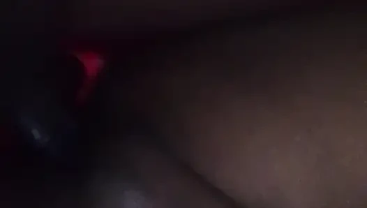 Desi betrügende ehefrau wird zum ersten mal von fremden gefickt