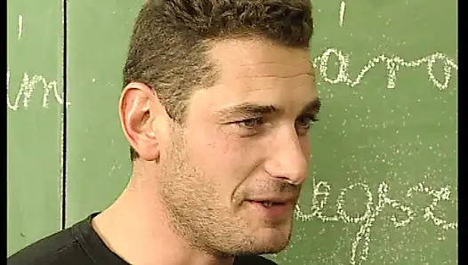 Murid rambut pirang dientot habis-habisan sama gurunya sendiri