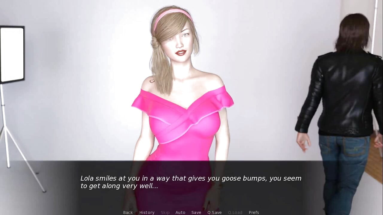 Conacul Amurgului: model sexy pe o fotografie ep. 12