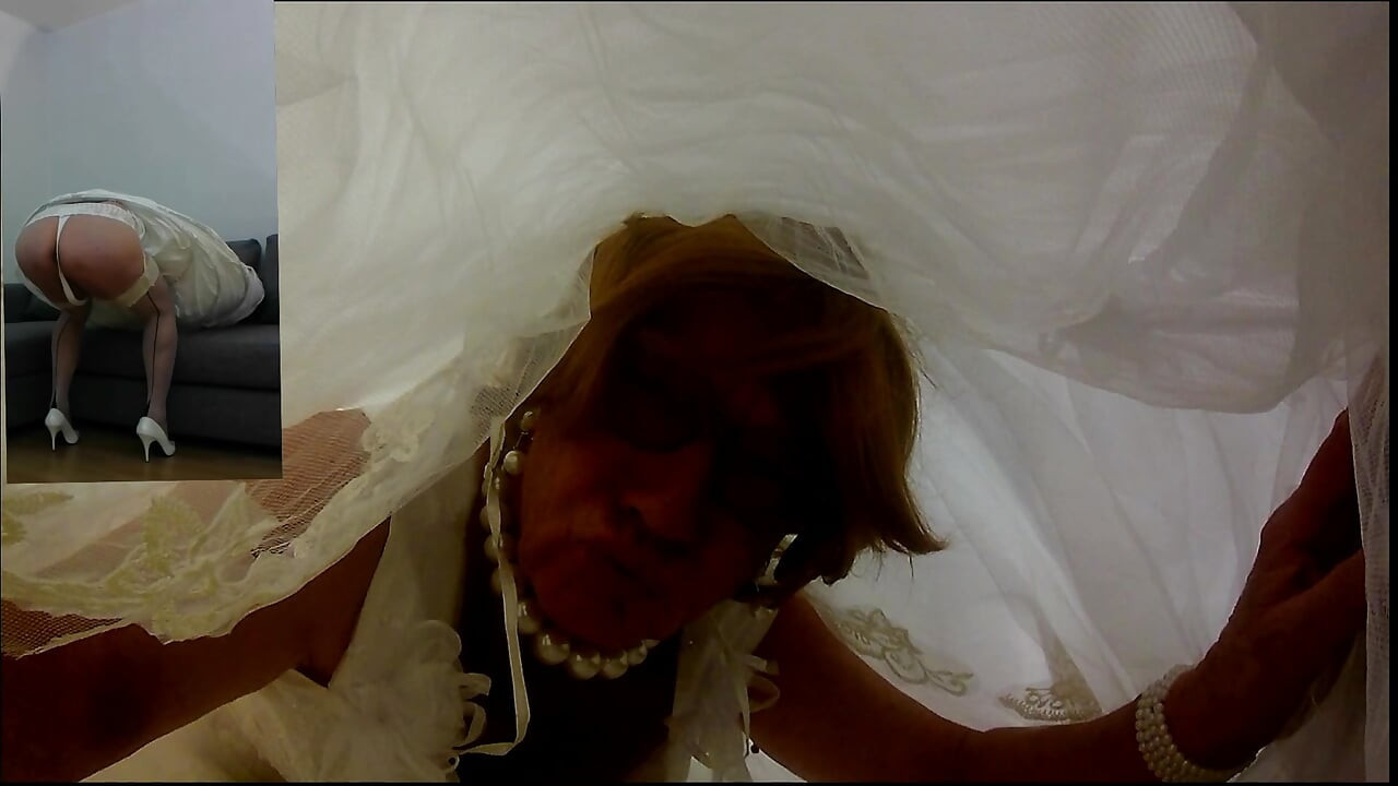 Julian069 napaljena nevjesta