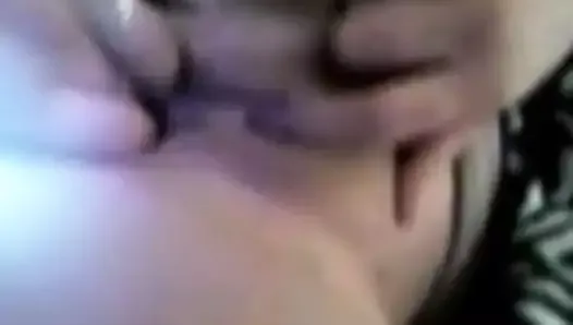 Finger Fucking Italian MILF