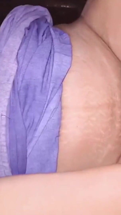 Ich habe meine stiefschwester überzeugt, mir hartes cowgirl-positionsfick zu geben | Clip 1