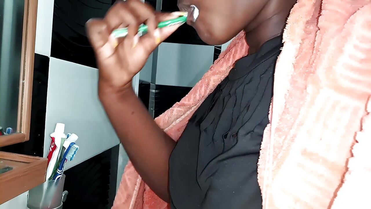 Pokazivanje dragocjenog dijamanta