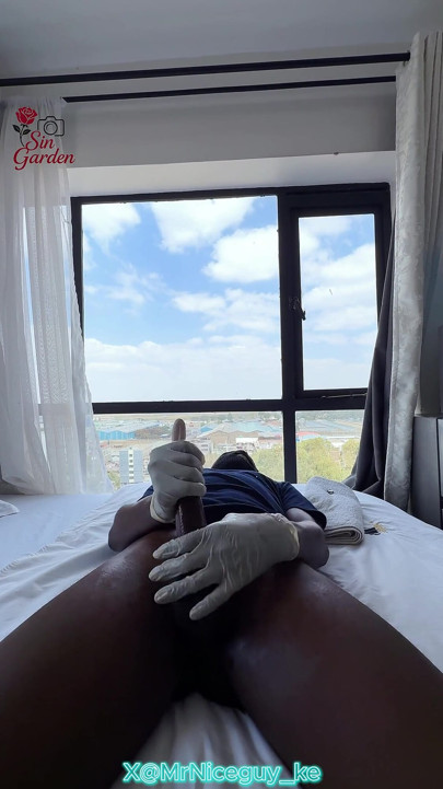 Chơi cu cho đến khi tôi xuất tinh