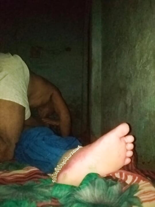 Desi bhabhi ki hard chudai chut se pani nikal diya