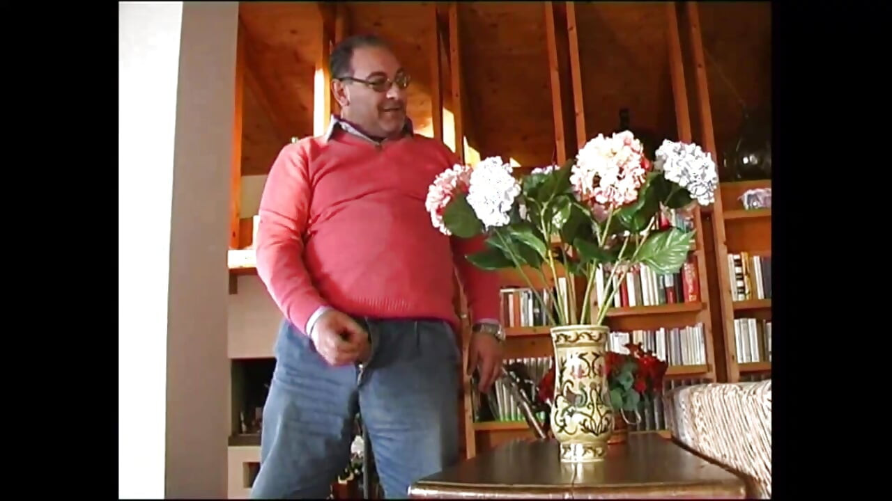 Wunderbare blondine liebt anale dominanz