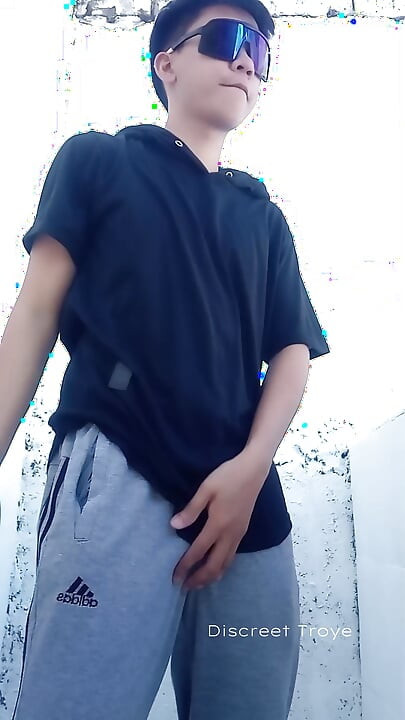Asian Boy Huge Veiny Cock - Pinoy Daks Jakol