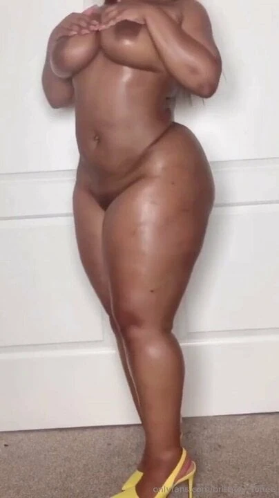 Thick Brit body is A+