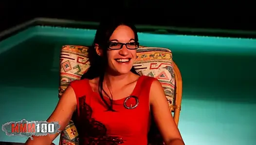 Megan: Видео-интервью сексуальное с Меган