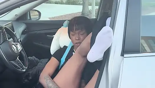 Mengisap dildo & menyetubuhi muncrat anal