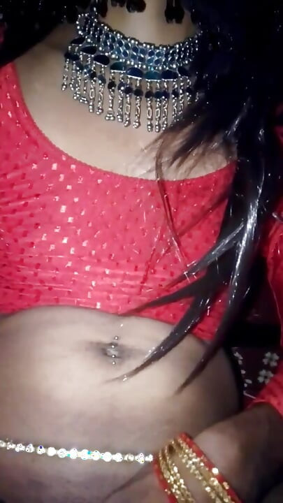 Sexy indiana trans bebê ejaculação compilação