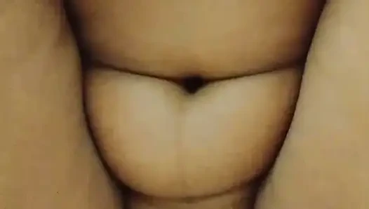Water came out of the hand of brother-in-law's penis, desi sexy video, sexy video, sex video.