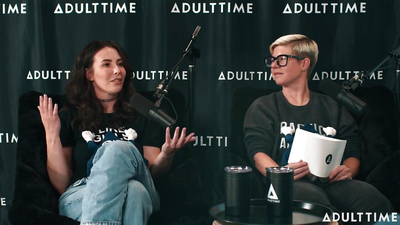 Alison Rey & Casey Calvert Body Counts, Slut Eras, & Taylor Swift το Podcast Adult Time