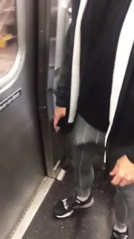 지하철에서 보너
