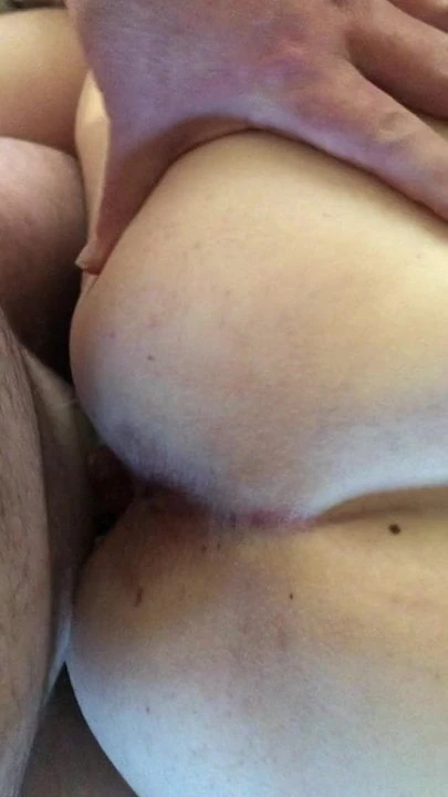 Hotwife gives me sloppy seconds