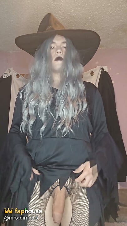 Witch Experiences One of the Great Old One's Blessings