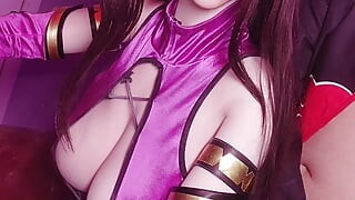 Akatsukis pergi mencari pejuang yang menakjubkan dikhaskan untuk menjalankan bar yang dipanggil syurga ke-7