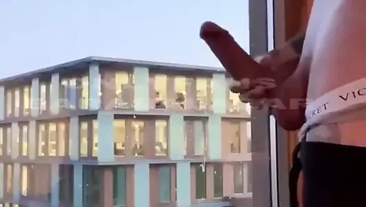 Big Dick Sara