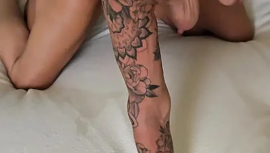 HOTWIFE JOANN FUCKING IN HEDO