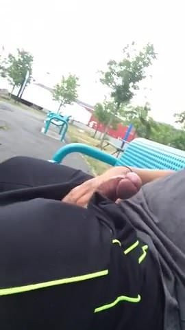 He jerks off in public