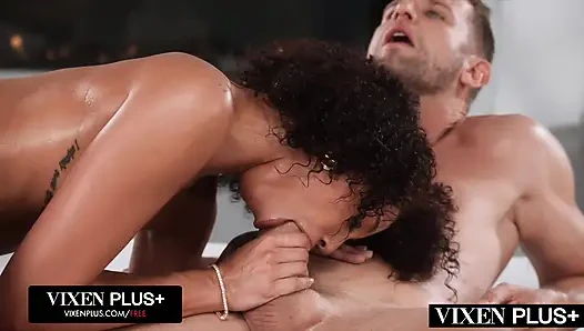 Vixenplus yaramaz aldatan Alexis anal seks yapıyor